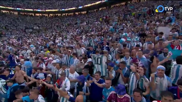 El Dibu campeón
