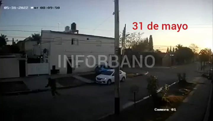 Robaron un auto...empujándolo