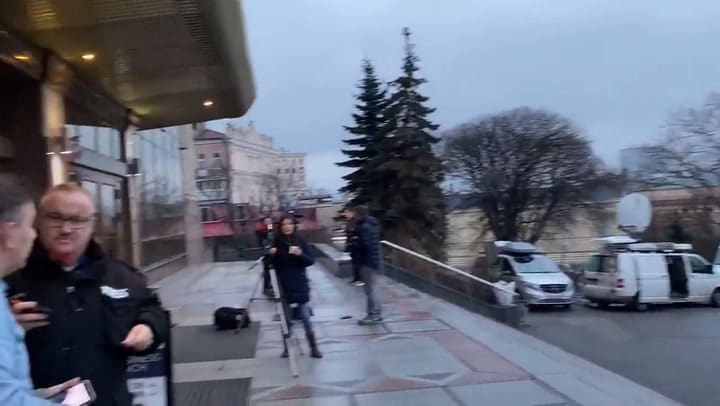 Sirenas de emergencia en Kiev a las 7 am