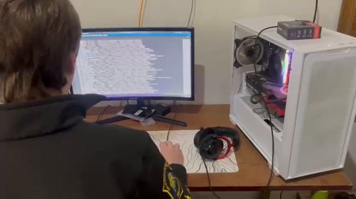 Un hacker de 16 años estuvo detrás del robo de bases de datos de la provincia de Buenos Aires