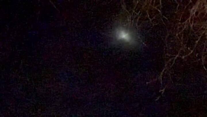 La llamativa luz azul que provocó SpaceX en el cielo