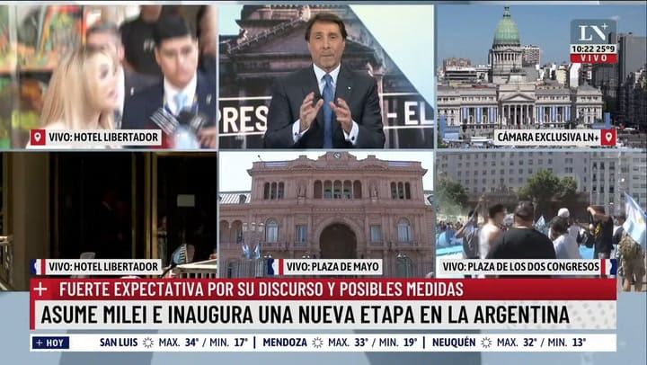 Fátima Florez Sale Del Hotel Libertador