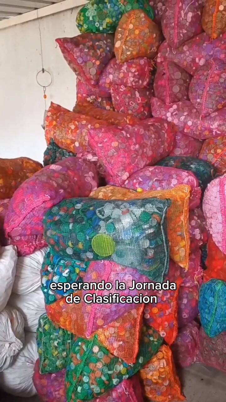 ¿Para qué sirve clasificar las tapas por color?