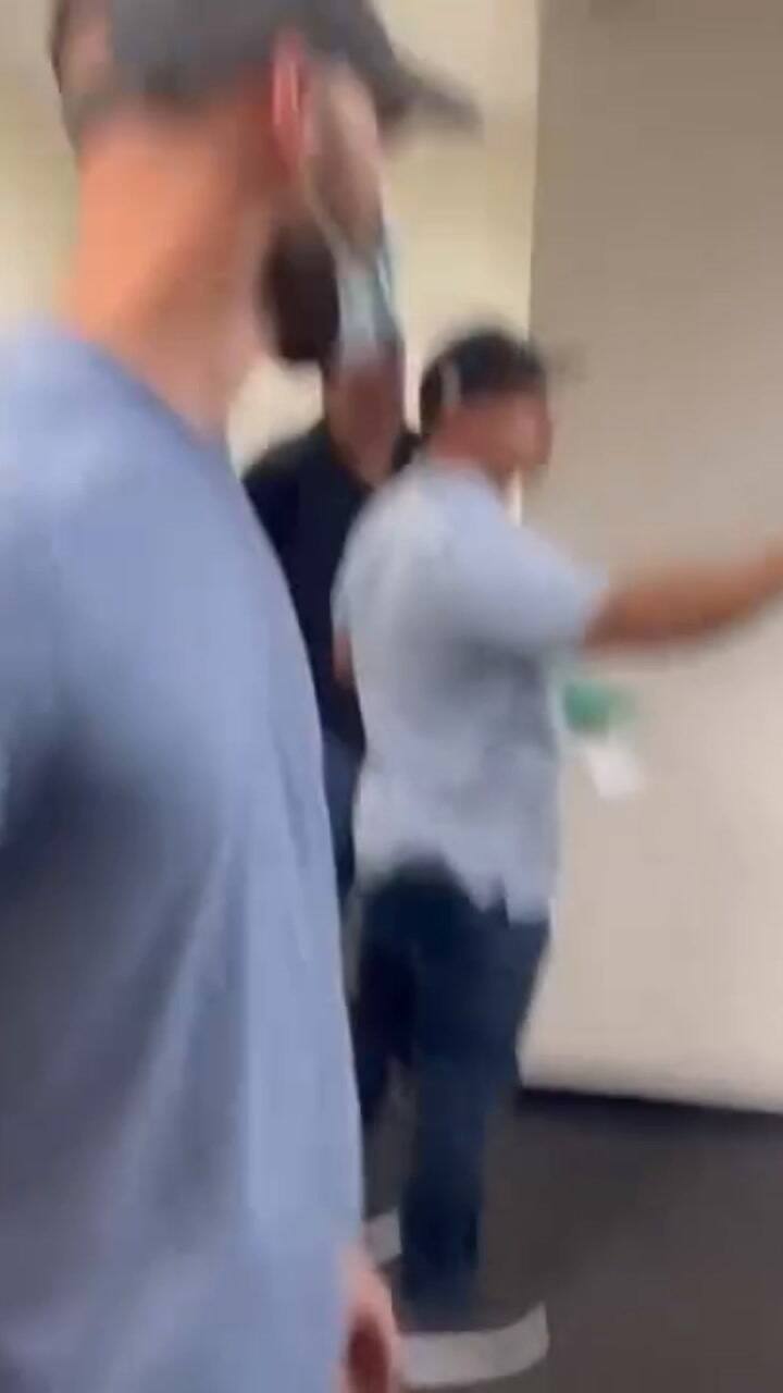 El migrante cubano con I-220A que fue detenido de forma violenta en plena corte