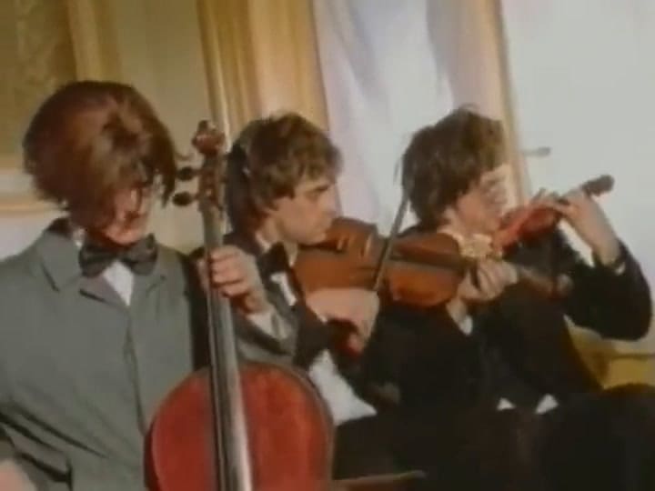 Los Auténticos Decadentes: La Guitarra, el video en el que participó Nimo