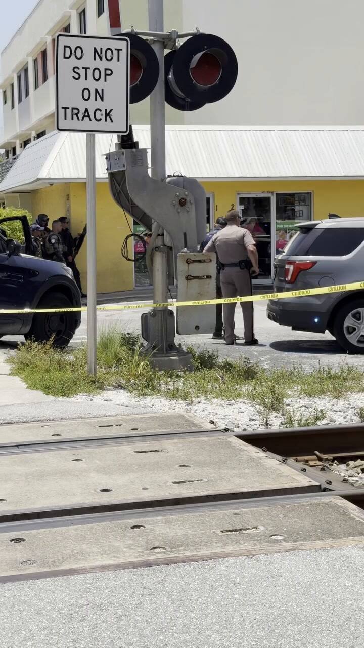 El Momento En Que ICE Arrestó Al Dueño De La Panadería