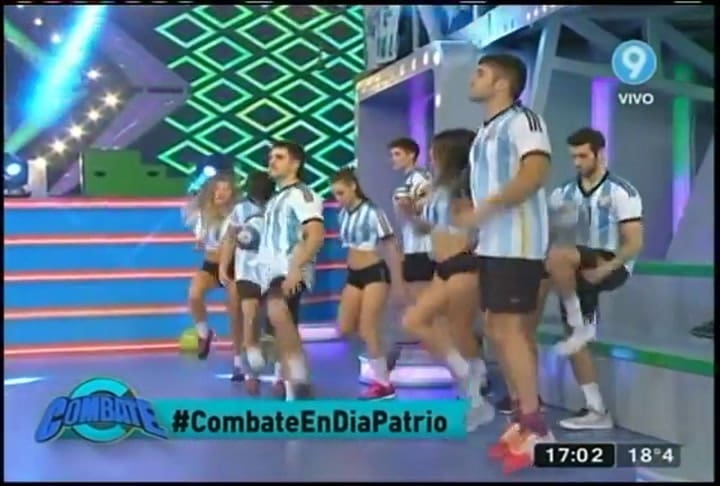 Combate: el equipo verde hace una coreo para el Duelo de baile (2015) - Fuente: Youtube