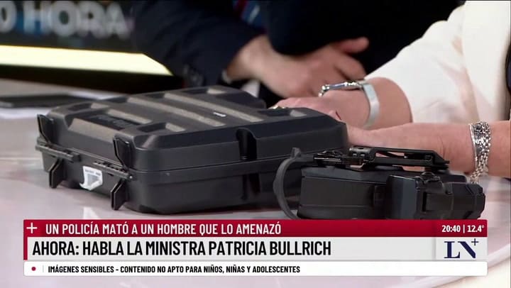 Patricia Bullrich: "Hoy incorporamos 100 pistolas taser a la Policía Federal"