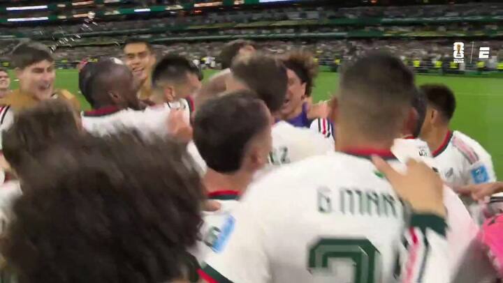 el festejo de México y el homenaje a Memo Ochoa