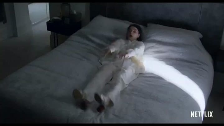 Detrás de sus ojos, tráiler