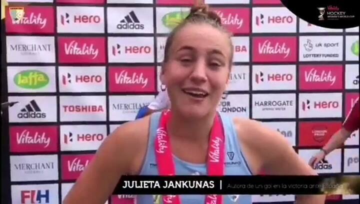 Julieta Jankunas debutó en un Mundial mayor y anotó ante España - Fuente: Twitter
