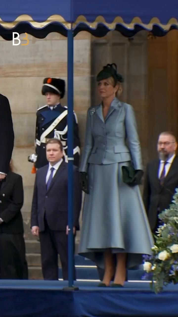 El elegante look celeste y verde de la reina Máxima
