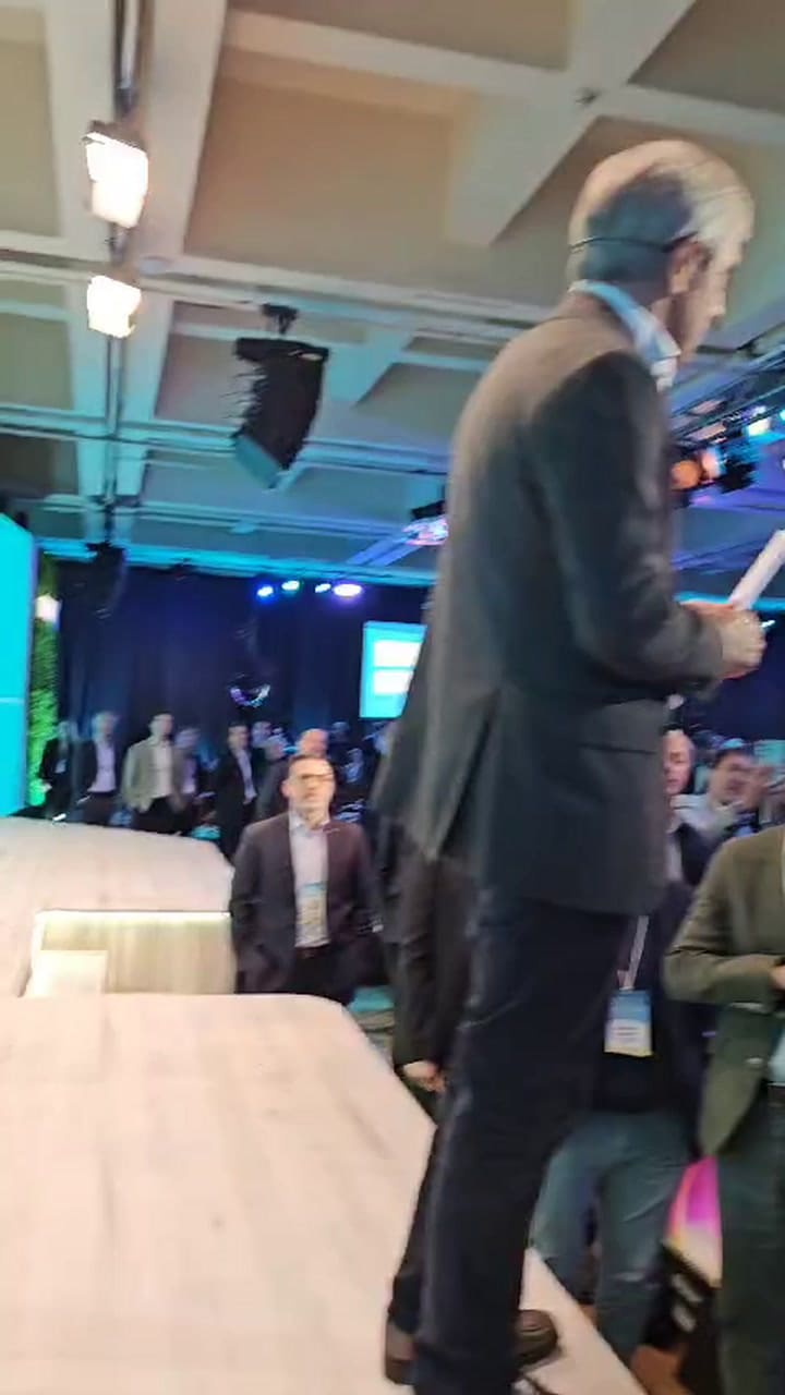 Whatsapp Video 2024-10-20 At 02.27.45