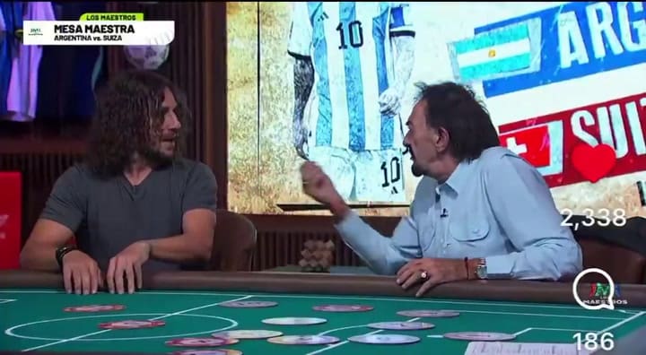 Ricardo La Volpe y Carles Puyol mantuvieron un tenso cruce por el legado de las selección española: “No existían”