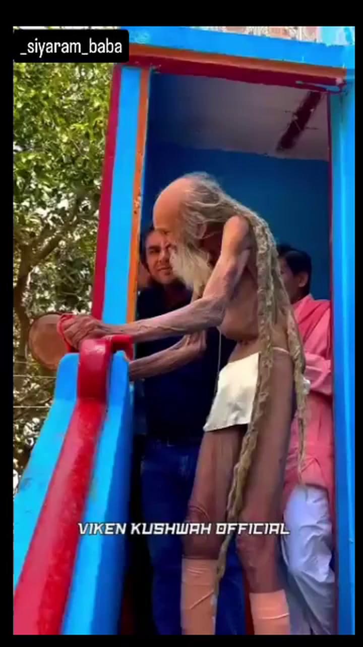 #Gurupurnimakishubhkamnaye #Guruji #Gurujibhakt #Gurujikaashram #Gurujisadasahay #Siyarambababhatiyan #Hanumanjibhakt #Santsiyarambaba