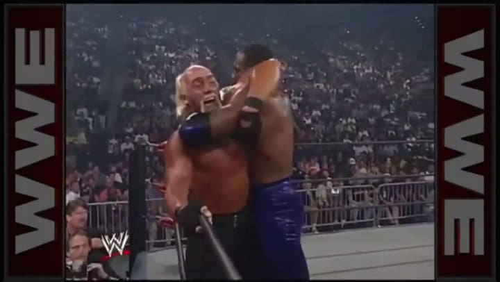 El día que Dennis Rodman luchó junto a Hulk Hogan en un ring de WCW