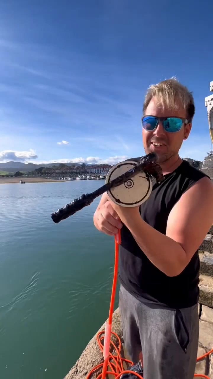 Así es la pesca magnética