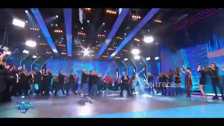 Marcelo Tinelli emocionado al entrar al piso de Showmatch - Fuente El Trece