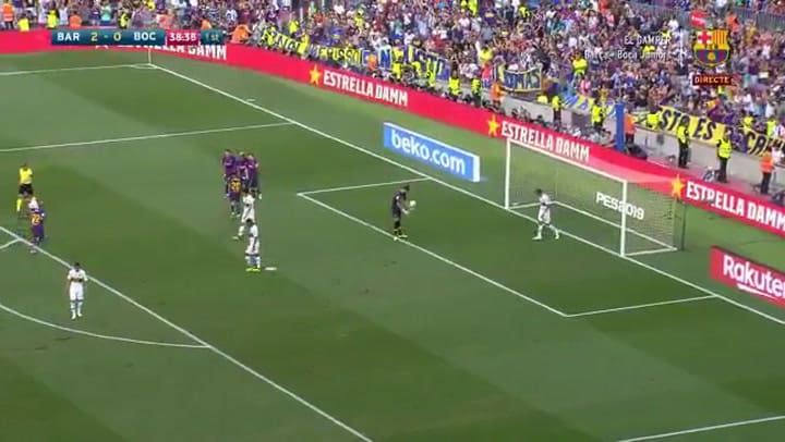 El gol de Messi que marcó el 2-0 del Barcelona ante Boca - Fuente: Twitter