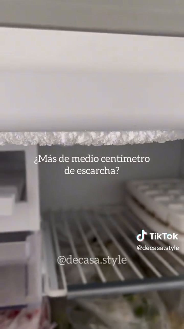 El truco sencillo para limpiar el freezer sin dañarlo