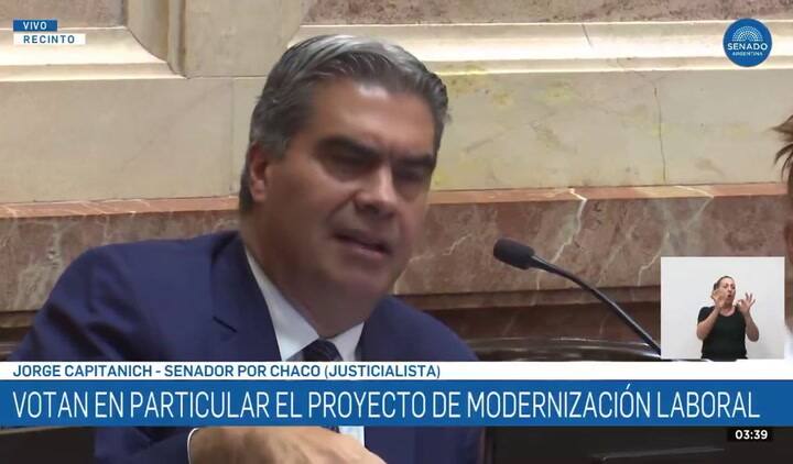 Capitanich votó en contra de la eliminación del estatuto del periodista y Losada lo cruzó