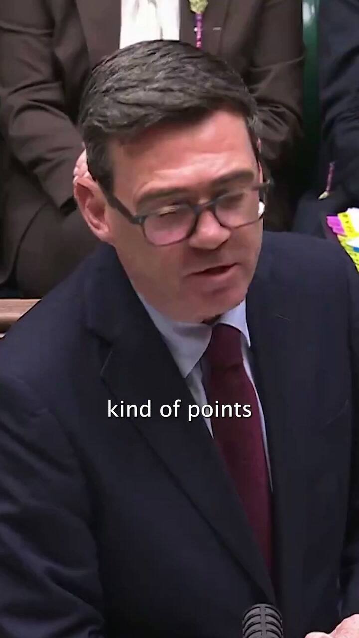 Andy Burnham: "Seremos implacables en defender el derecho de los isleños"