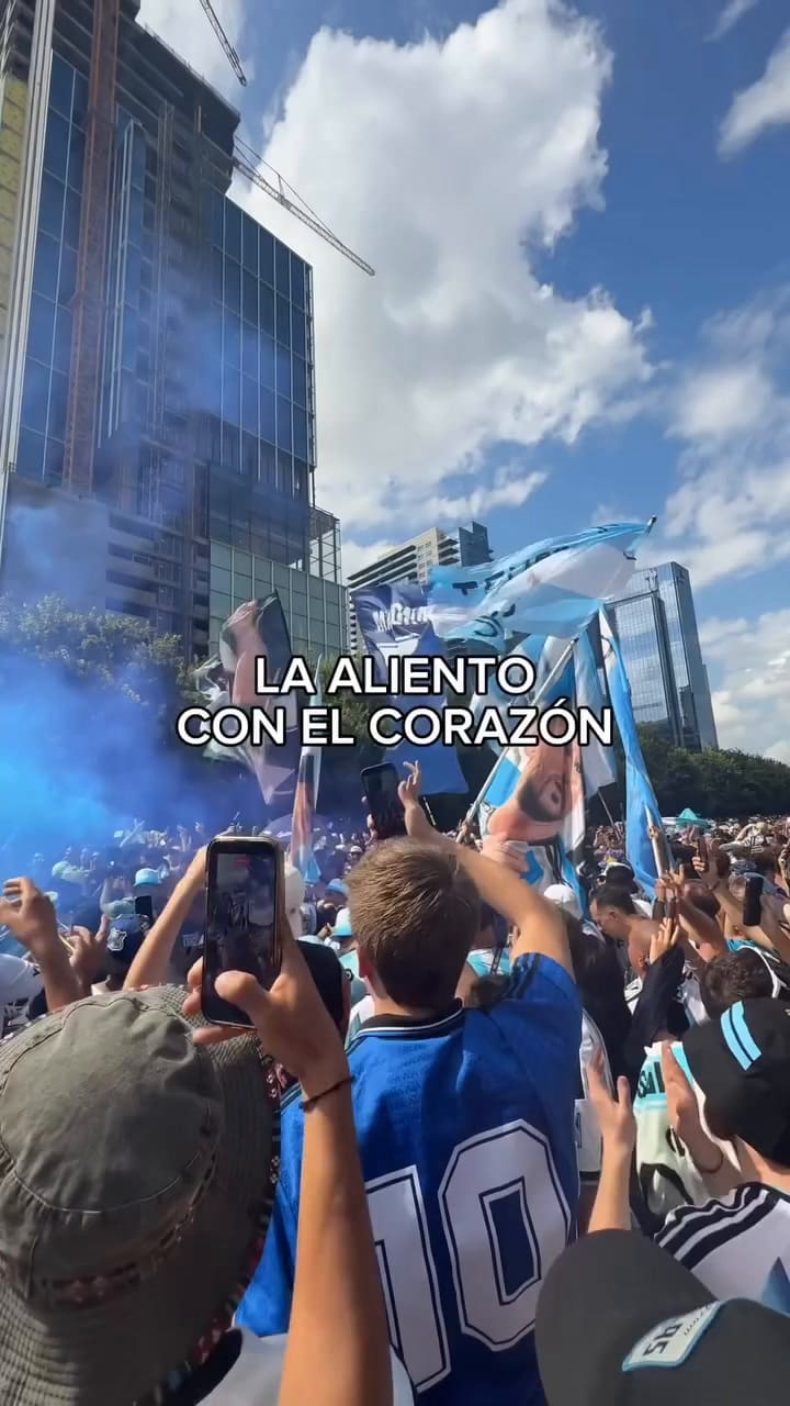Los argentinos coparon Dallas al grito de "La cuarta estrella"