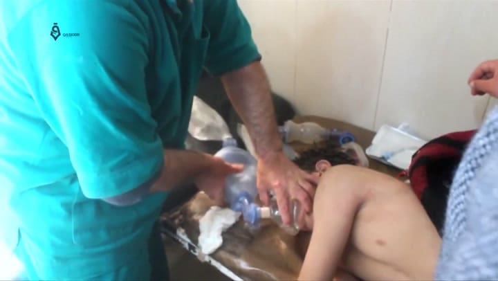Más de 50 personas murieron en la localidad de Khan Sheikhoun, al sur de la ciudad de Idlib, en un s