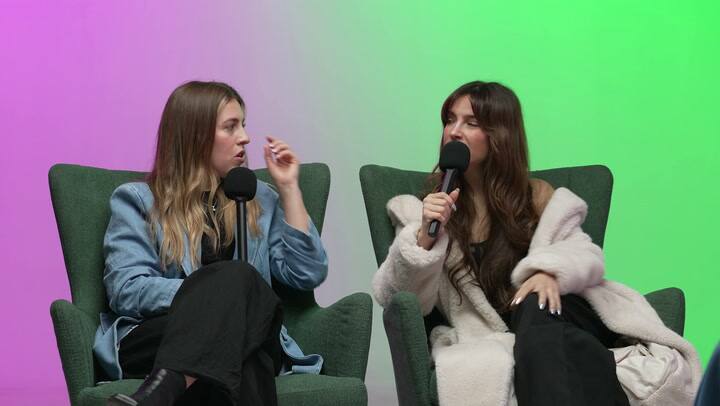 Brenda Asnicar y Laura Esquivel hablan sobre el bullying