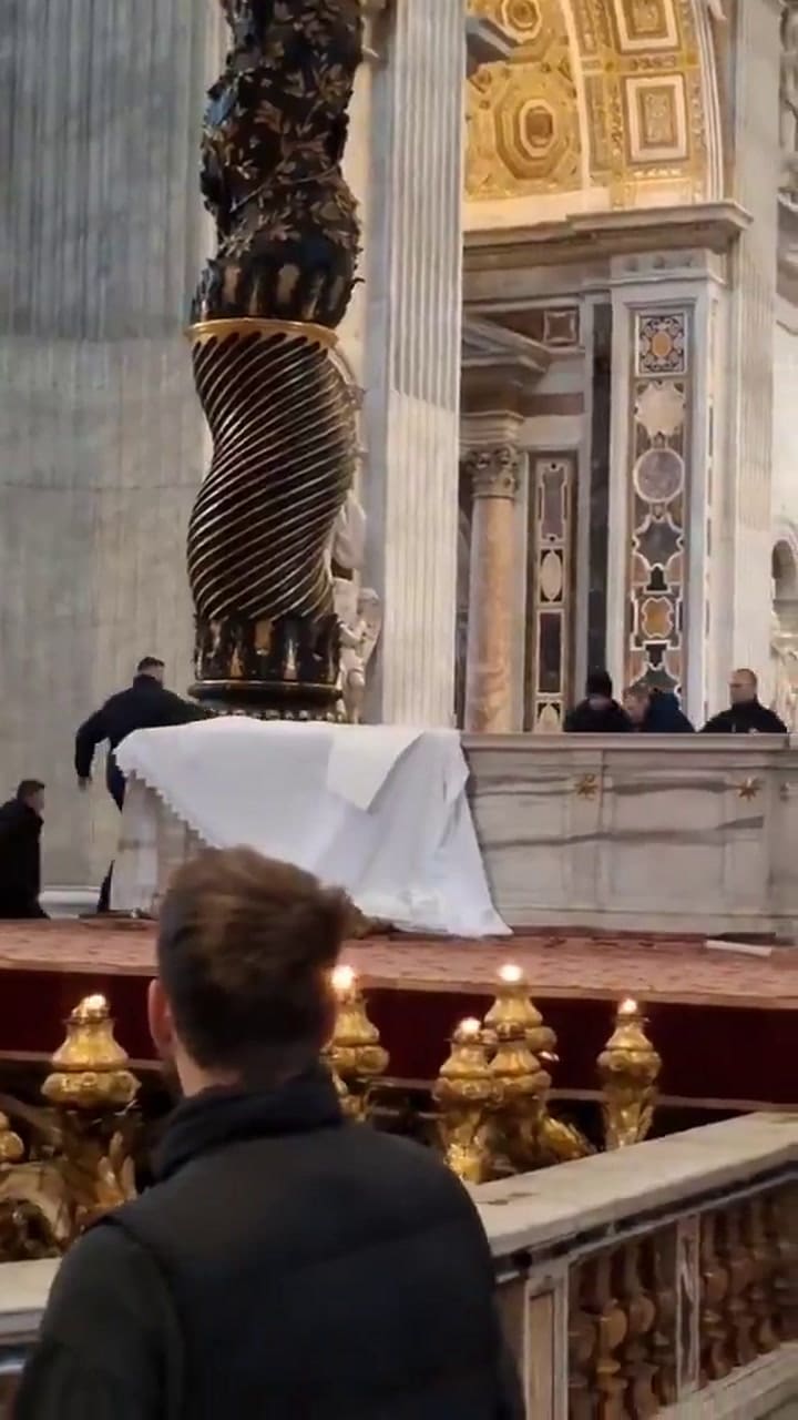 Actos de vandalismo en El Vaticano