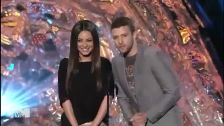 El momento picante de los premios MTV