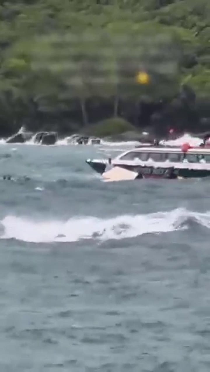 Murieron 15 turistas tras el vuelco de una lancha rápida en Vietnam