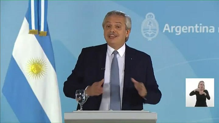 Fernández: 'Les pido que no aceptemos que se niegue esta realidad que debemos superar'