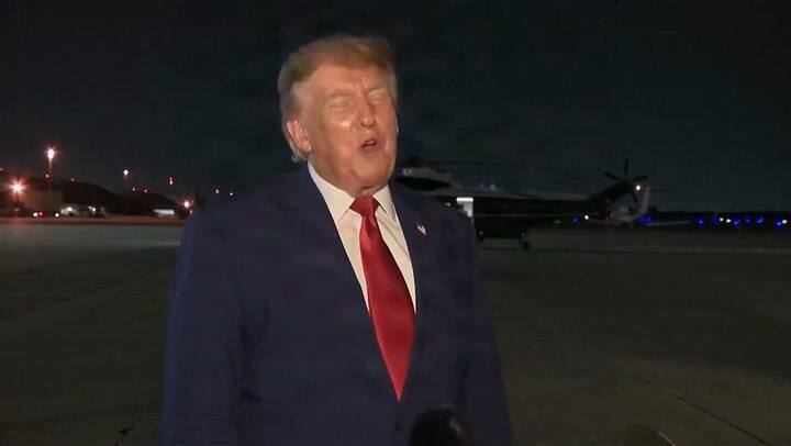 Trump habló de la posibilidad de presentarse a un tercer mandato
