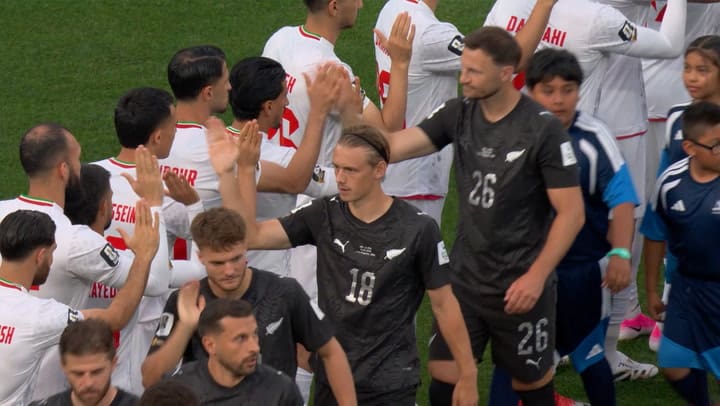 IRÁN empata 2-2 con NUEVA ZELANDA en su estreno mundialista bajo tensión - Goles y resumen completo