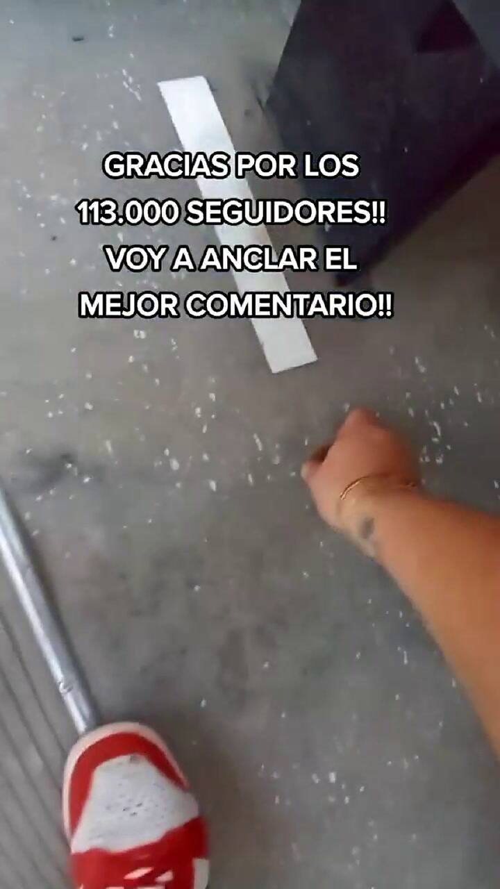 Los videos sobre los objetos perdidos en el colectivo ya son más de 20.