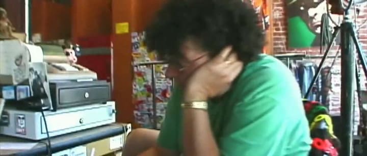Tráiler de la película Exit Through the Gift Shop, de Banksy