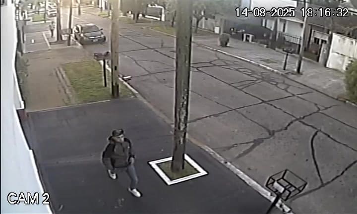La fuga de los delincuentes después del homicidio