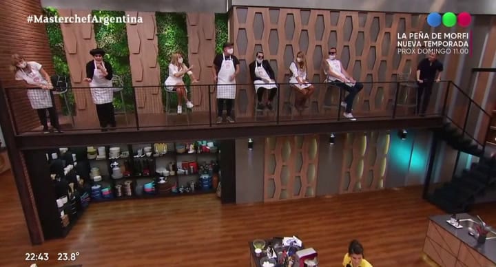 Insólita comparación de Alex Caniggia sobre su look en MasterChef: 'Es como ponerle una funda a una