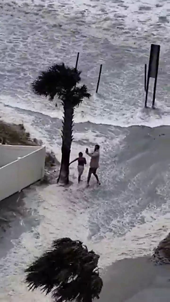 El huracán Ian tocó tierra en Carolina del Sur