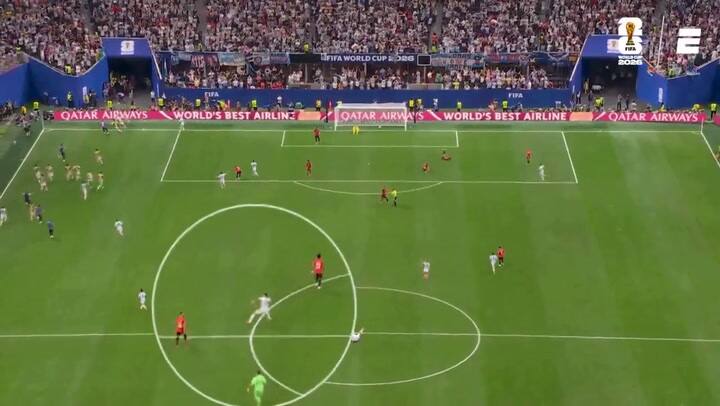 Cuti Romero le grita el gol a Salah