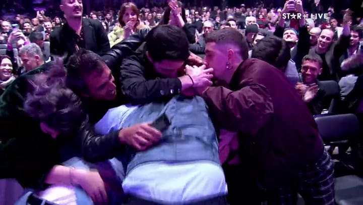 Wos fue el ganador del maximo galardón de los Premios Gardel