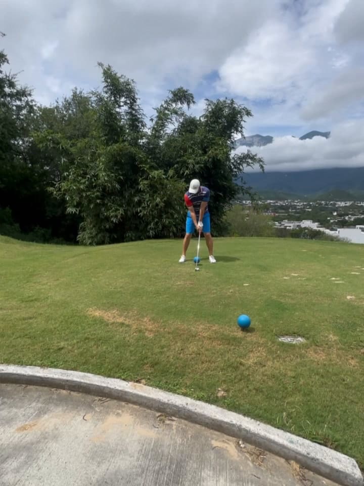 Carrizo abandonó el fútbol y comenzó a jugar al golf
