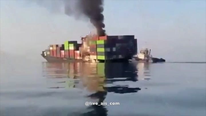 Portacontenedores se hunde en Ormuz
