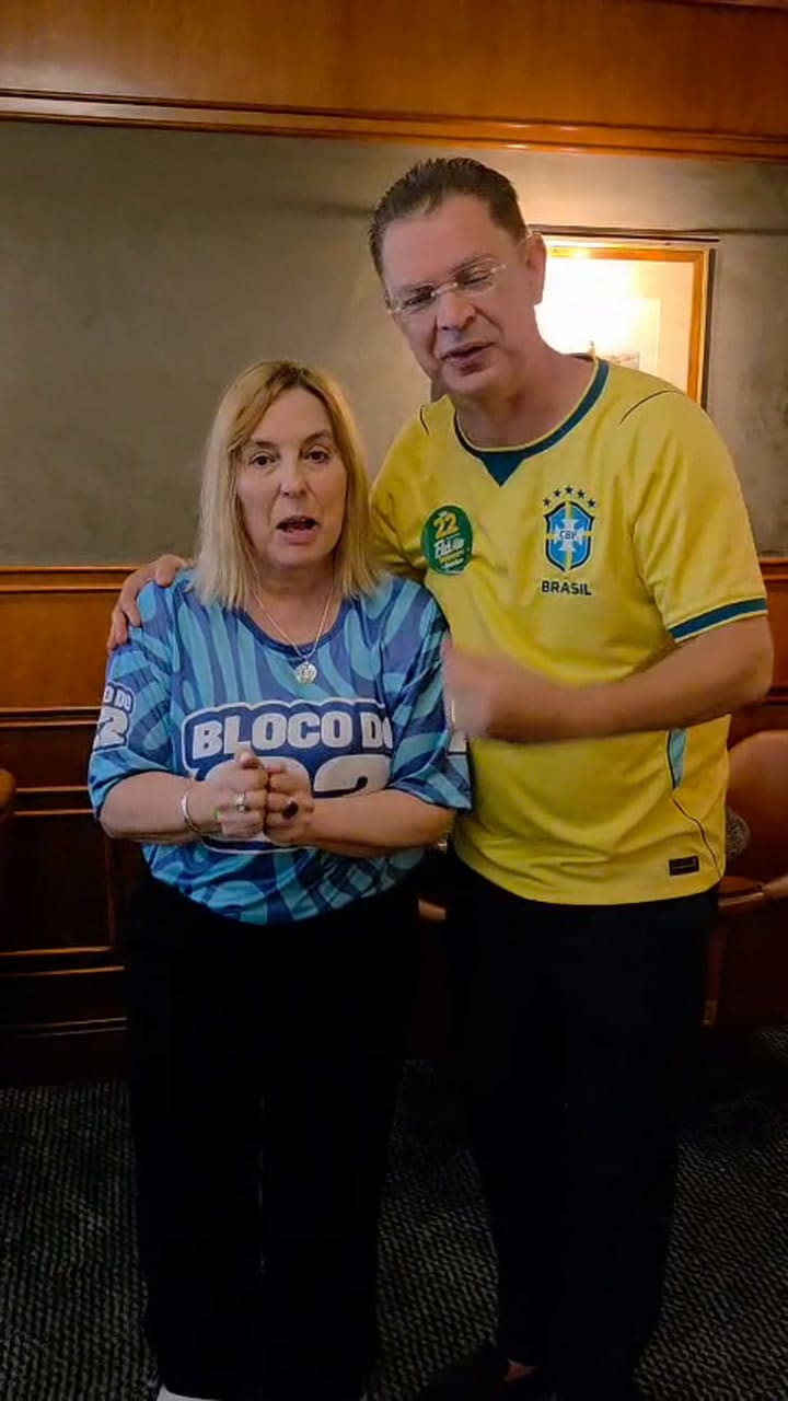 La cordobesa Cecilia Ibáñez (LLA) junto a un senador del bolsonarismo