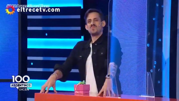 Barassi se encontró a Rada en vivo y terminaron a los gritos