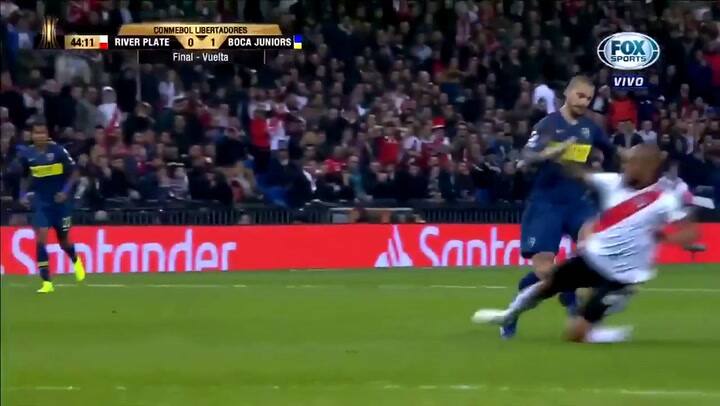 Tras un gran pase de Nández, Benedetto puso el 1-0 para Boca en Madrid - Fuente: Fox Sports