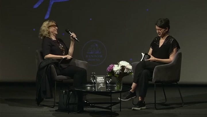 Samanta Schweblin lee un fragmento de su cuento “Bienvenida a la comunidad”