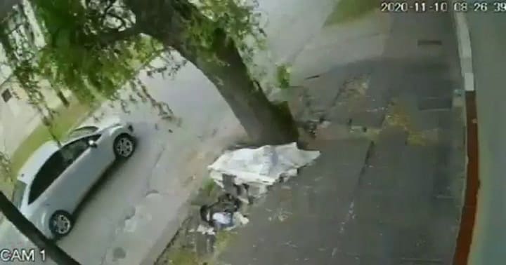 Chocaron una 4x4, volcaron y escaparon robando otro auto en Quilmes