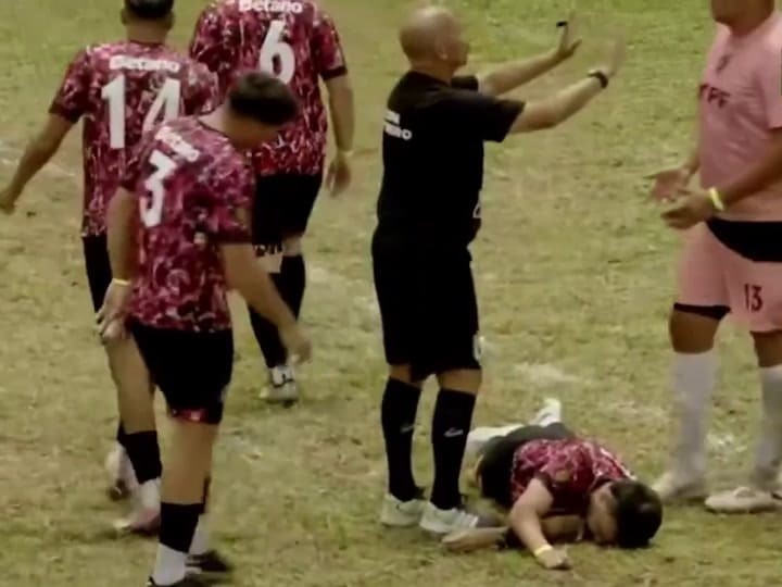 Copa Potrero: Nicolás Bertolo sufrió un duro choque, quedó inconsciente y tuvo que ser retirado en camilla
